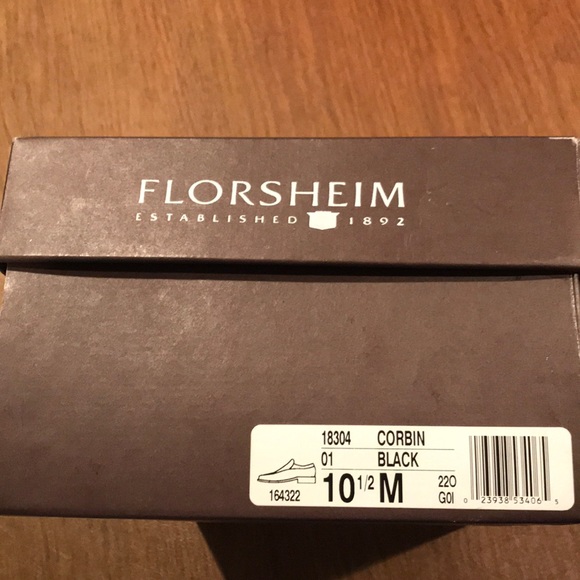 Florsheim, Men’s Corbin Slip On, Black
Size 10.5 - Picture 8 of 10